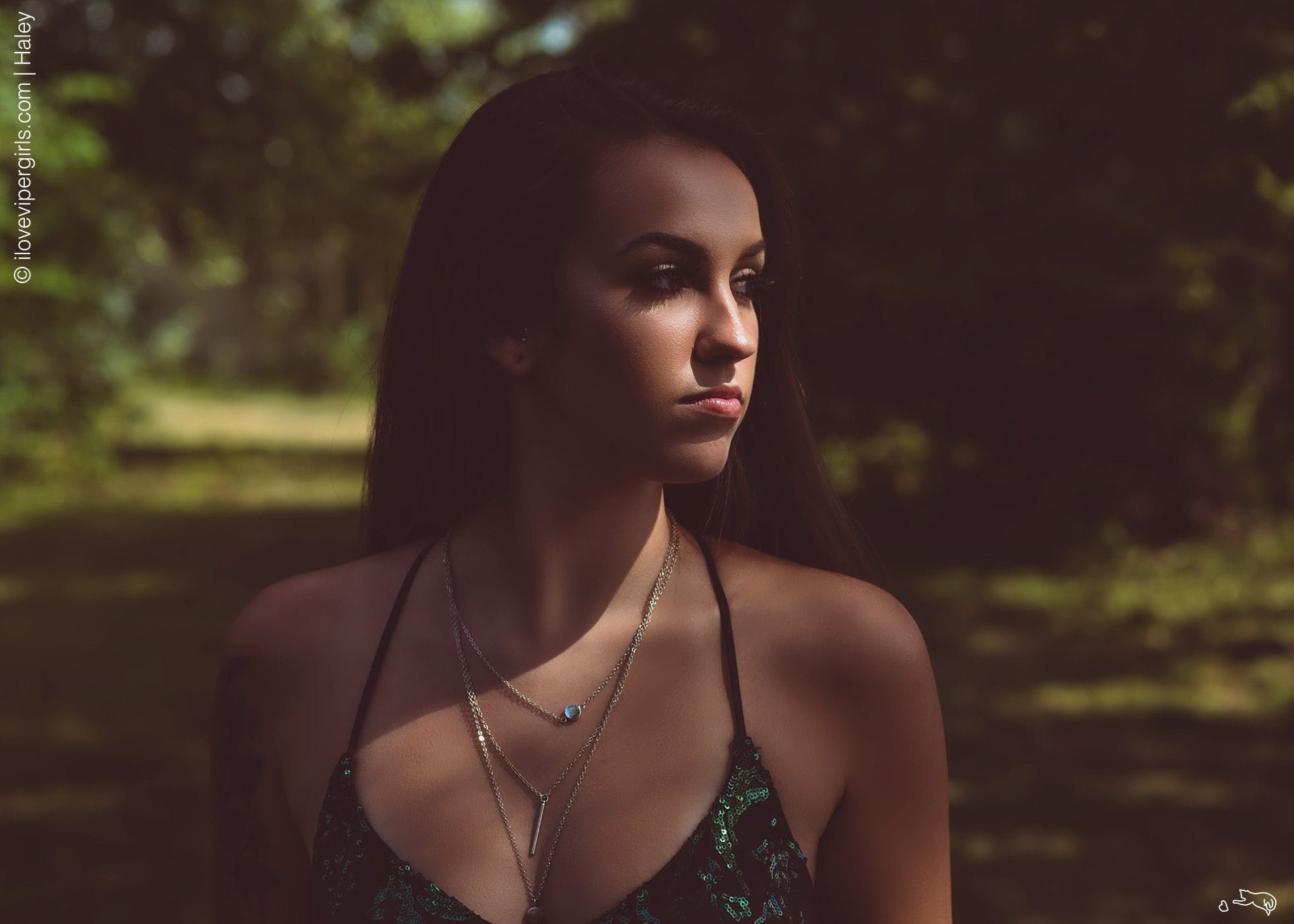 ViperGirl Haley, ilovevipergirls, natural light, ViperGirls, Viper Girl, ViperGirl Model, Portrait Photography.